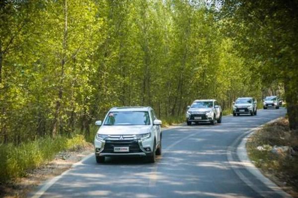 王者“荣耀”——欧蓝德进军两驱主流SUV市场