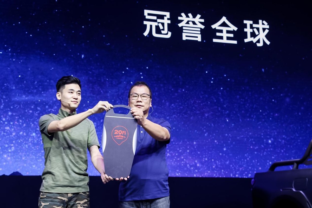 机车炮成都车展C位亮相 两周年20万辆彰显长城炮速度