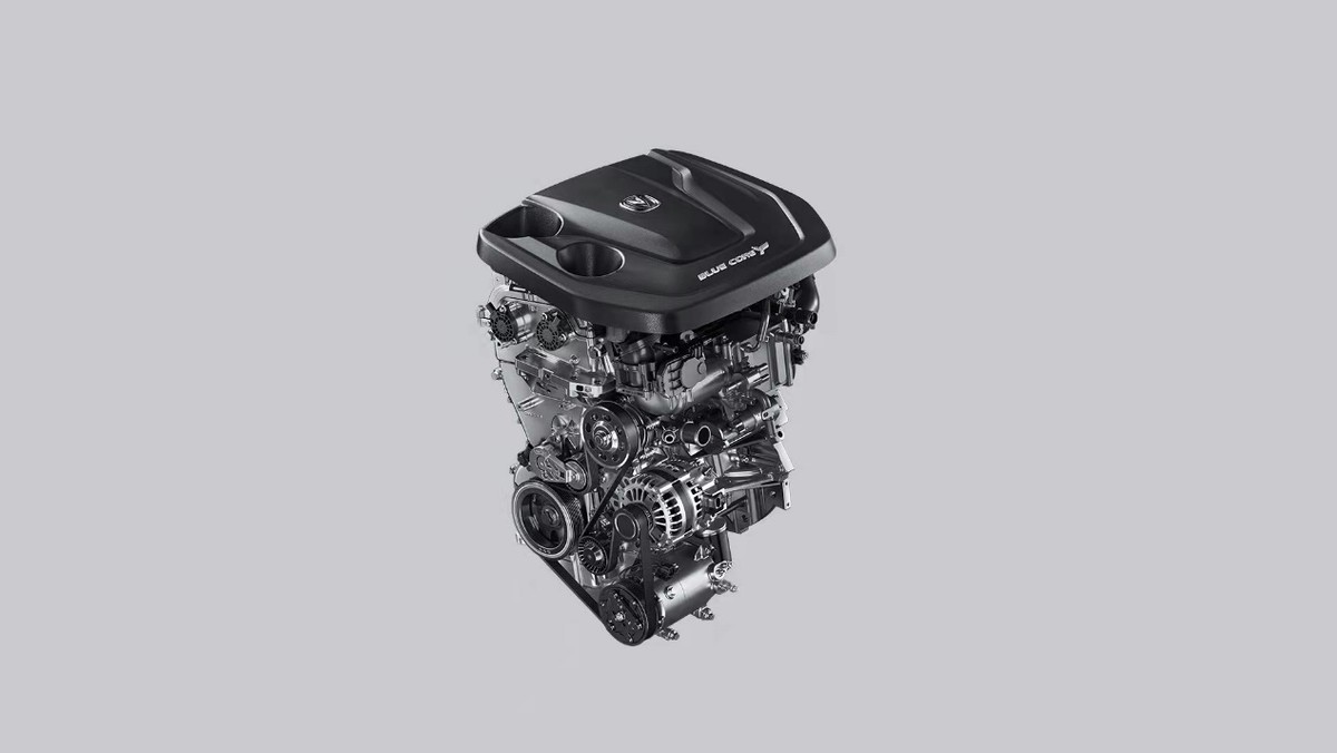 第二代CS75PLUS进阶登场 全系8AT售价12.49万元起