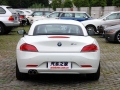 sDrive30i