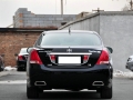 V8 4.3 Royal Saloon VIP