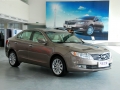 2.0L AT