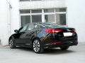 2.0L Premium AT