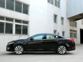 2.0L Premium AT