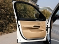 xDrive28i 