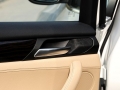 xDrive28i 