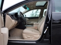 V6 3.0 Royal Saloon VIP