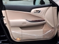 V8 4.3 Royal Saloon VIP