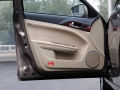 1.8L AT