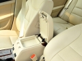 2.0L AT