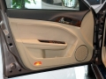 2.0L AT