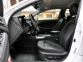 2.0L Premium AT