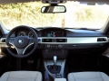 320i