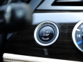 sDrive30i