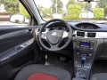 Cross 1.6L AT