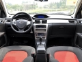 Cross 1.6L AT