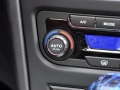 Cross 1.6L AT