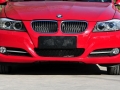 320i