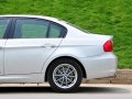 318i