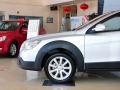 Cross 1.6L MT