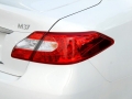 M37