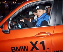 ʯׯһBMW X1֮ҹĻ