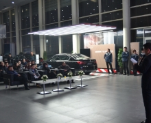 ʯׯȫBMW 7ϵҹԼݻԲĻ