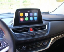 Ĵ һ̨׼SUV