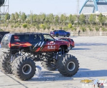 ٶ뼤 ѩSUV½Ϸ㣡