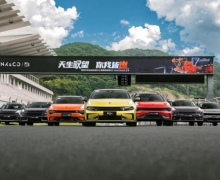 02 Hatchbackۼ17.68Ԫ
