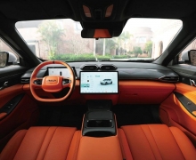 205kmɱ12 L7 